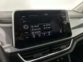 Volkswagen T-Roc (2023) thumbnail 24
