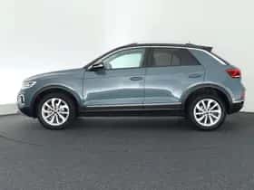 Volkswagen T-Roc (2023) thumbnail 7