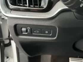 Volvo V60 (2020) thumbnail 17