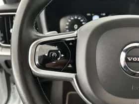 Volvo V60 (2020) thumbnail 18