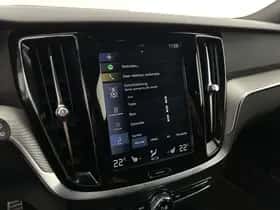 Volvo V60 (2020) thumbnail 30