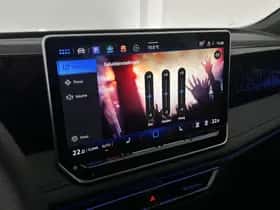 Volkswagen Tiguan (2026) thumbnail 25
