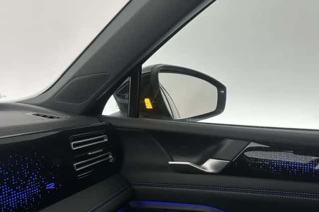 Volkswagen Tiguan (2026) thumbnail 6