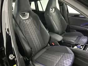 Volkswagen Tiguan thumbnail 2
