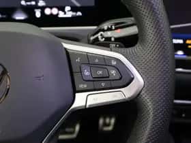 Volkswagen Passat thumbnail 25