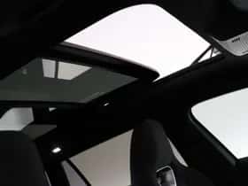 Volkswagen Passat (2025) thumbnail 54