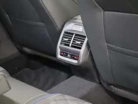 Volkswagen Passat thumbnail 56