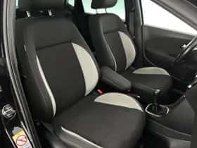 Volkswagen Polo (2012) thumbnail 2