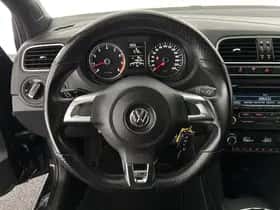 Volkswagen Polo (2012) thumbnail 16