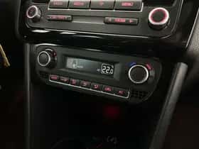 Volkswagen Polo (2012) thumbnail 19