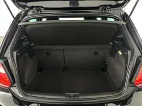 Volkswagen Polo (2012) thumbnail 27