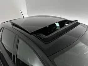 Volkswagen Polo (2012) thumbnail 4