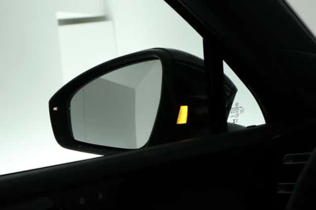 Volkswagen Tiguan (2026) thumbnail 6