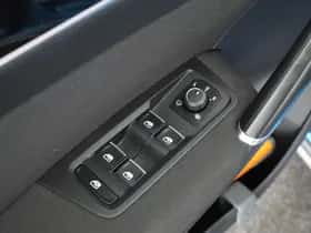 Volkswagen Touran thumbnail 15