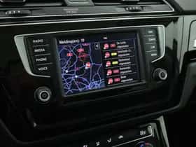 Volkswagen Touran thumbnail 21