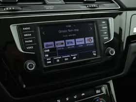 Volkswagen Touran thumbnail 27