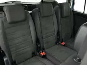 Volkswagen Touran thumbnail 37