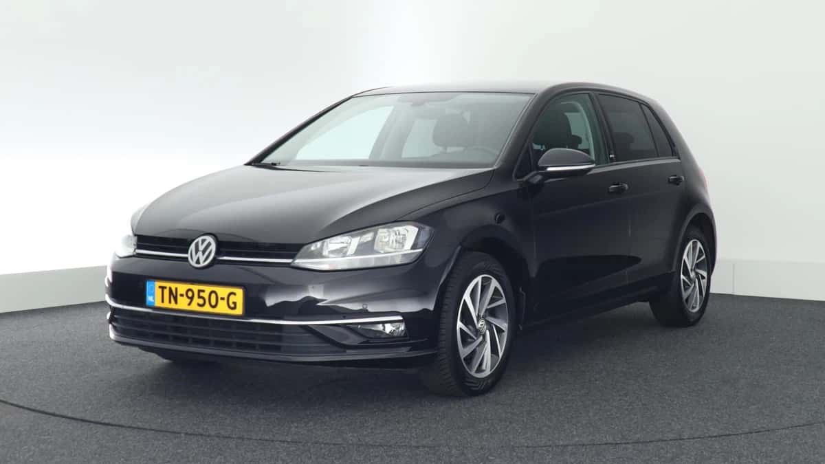 Volkswagen Golf (2017) — foto 1