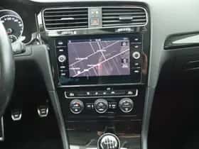 Volkswagen Golf (2017) thumbnail 13