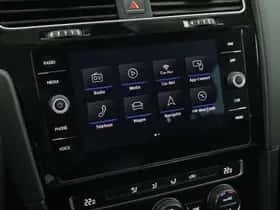 Volkswagen Golf (2017) thumbnail 23