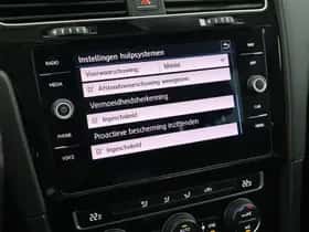Volkswagen Golf (2017) thumbnail 27