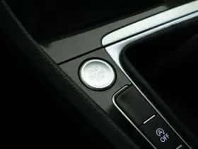 Volkswagen Golf (2017) thumbnail 5