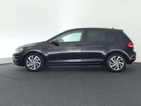 Volkswagen Golf (2017) thumbnail 6