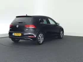 Volkswagen Golf (2017) thumbnail 8