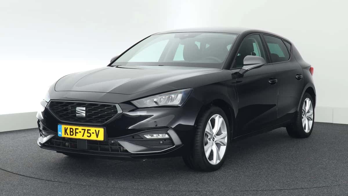 SEAT Leon (2023) — foto 1