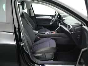 SEAT Leon (2023) thumbnail 11