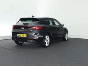 SEAT Leon (2023) thumbnail 7