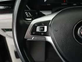 Volkswagen Touareg (2019) thumbnail 19