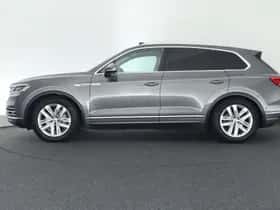 Volkswagen Touareg (2019) thumbnail 9
