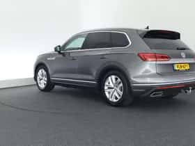 Volkswagen Touareg (2019) thumbnail 10