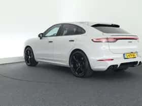 Porsche Cayenne thumbnail 10