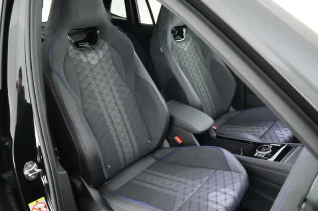 Volkswagen Tiguan (2026) thumbnail 2