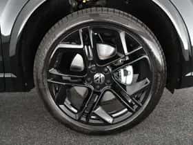 Volkswagen Tiguan (2026) thumbnail 63