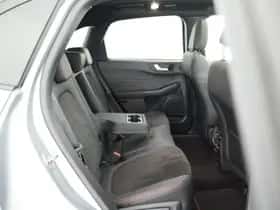 Ford Kuga (2024) thumbnail 17