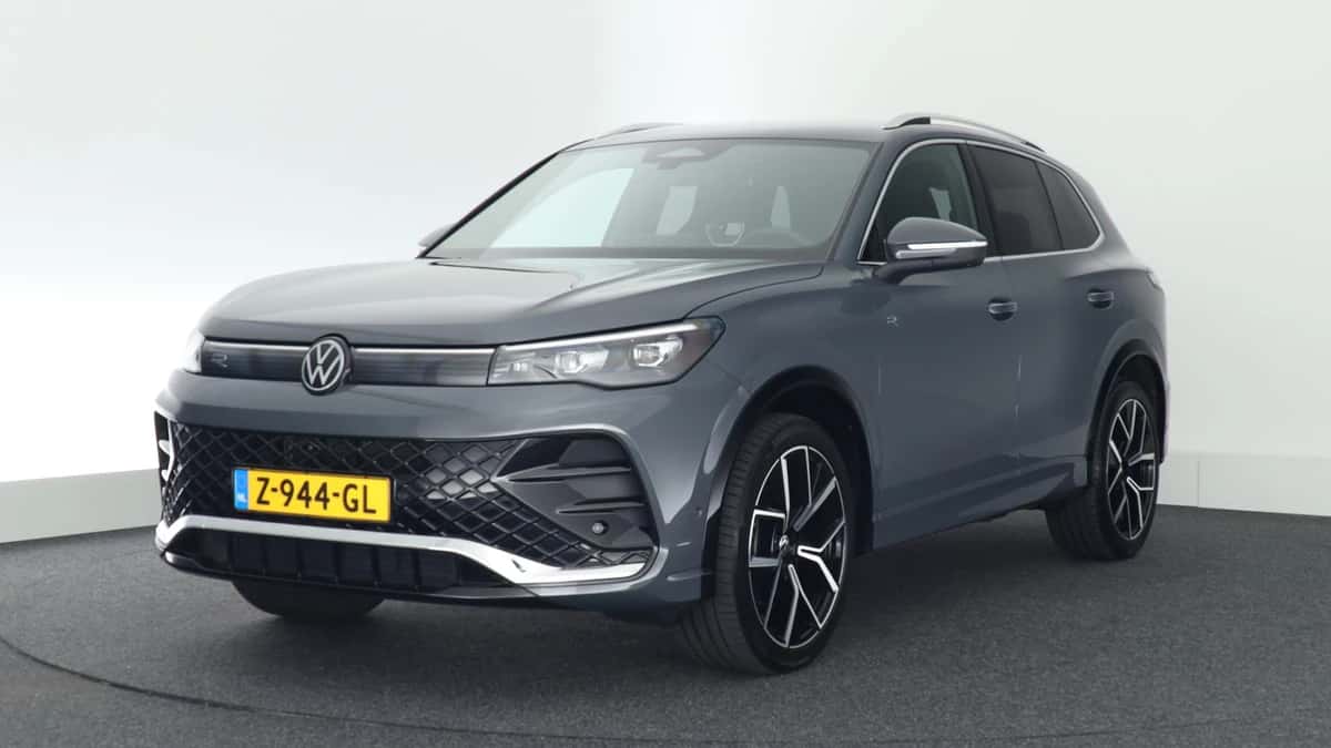 Volkswagen Tiguan (2024) — foto 1