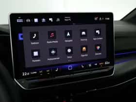 Volkswagen Golf (2024) thumbnail 21