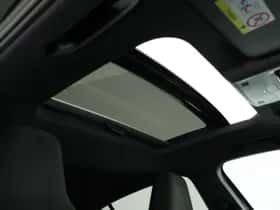 Volkswagen Golf (2024) thumbnail 39