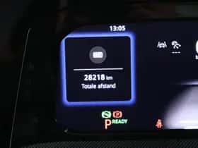 Volkswagen Golf (2024) thumbnail 43