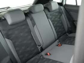 Volkswagen ID.4 (2023) thumbnail 41