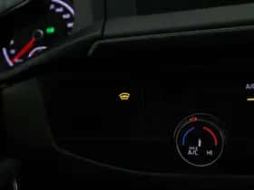 Volkswagen Transporter (2020) thumbnail 31