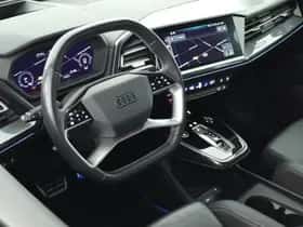 Audi Q4 (2022) thumbnail 3