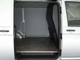 Volkswagen Transporter (2020) thumbnail 10
