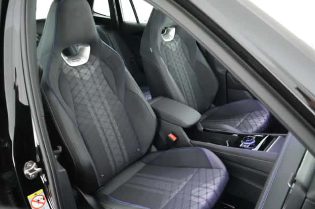 Volkswagen Tiguan (2026) thumbnail 2