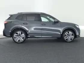 Volkswagen Tiguan (2026) thumbnail 12