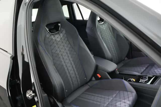 Volkswagen Tiguan (2026) thumbnail 2
