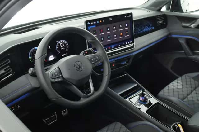 Volkswagen Tiguan (2026) thumbnail 3